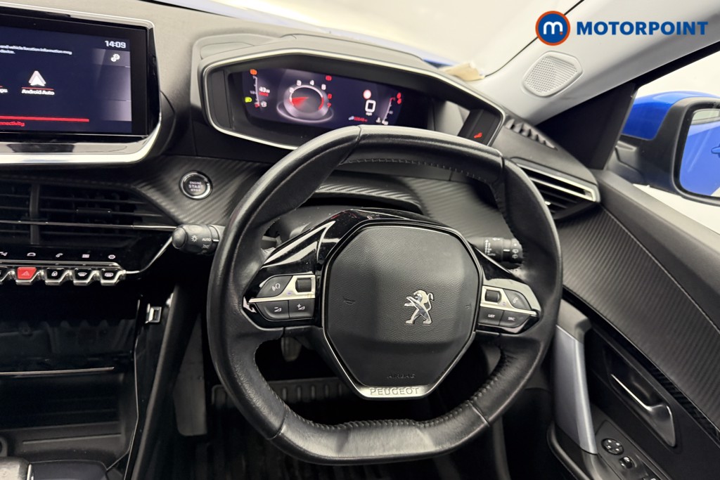 Peugeot 2008 Allure Premium Manual Petrol SUV - Stock Number (1593322) - 3rd supplementary image