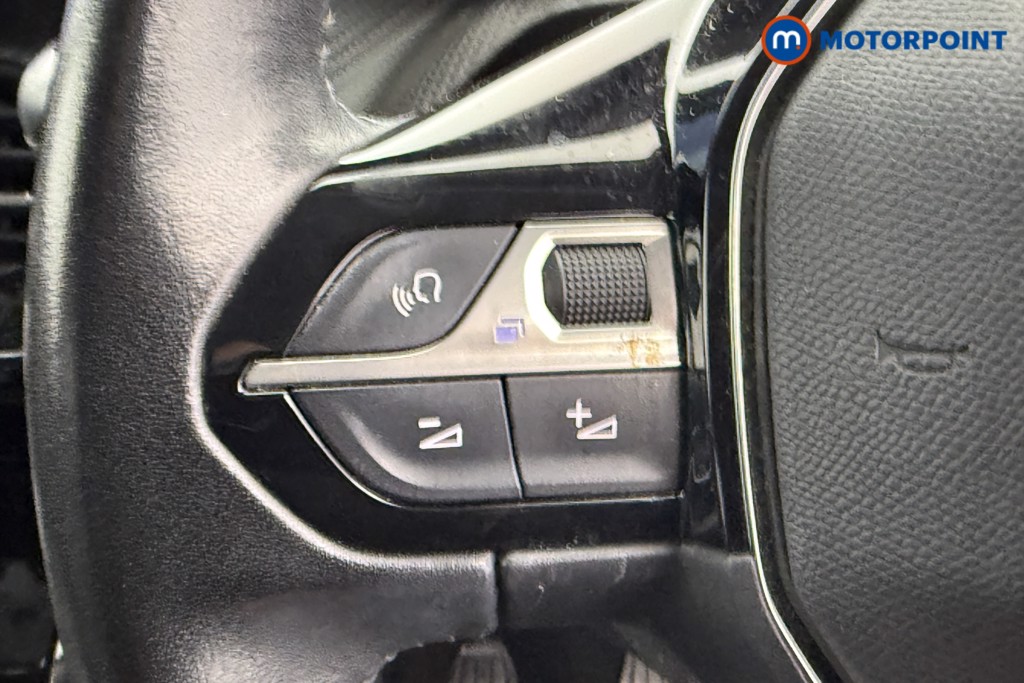 Peugeot 2008 Allure Premium Manual Petrol SUV - Stock Number (1593322) - 14th supplementary image