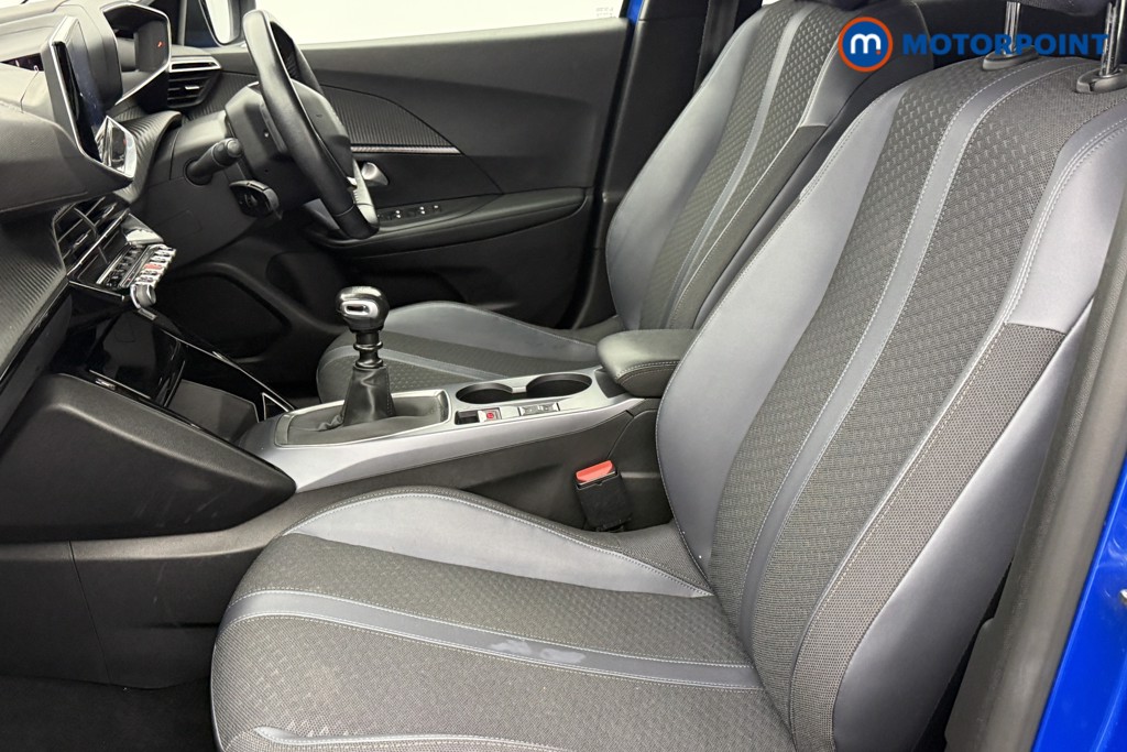 Peugeot 2008 Allure Premium Manual Petrol SUV - Stock Number (1593322) - 21st supplementary image