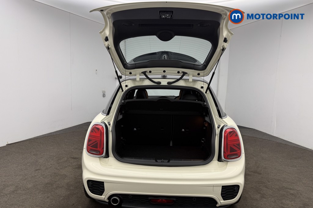 Mini Hatchback Cooper Sport Automatic Petrol Hatchback - Stock Number (1598480) - 19th supplementary image