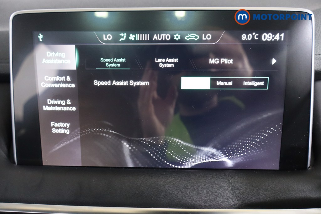 Mg Motor Uk HS Exclusive Automatic Petrol SUV - Stock Number (1600413) - 9th supplementary image