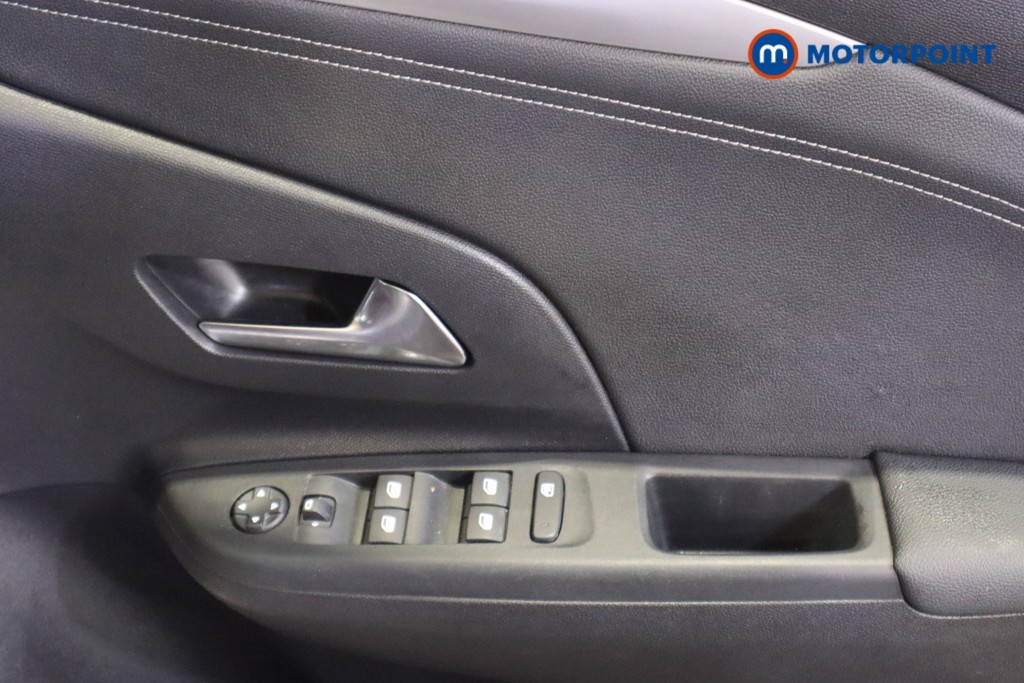 Vauxhall Corsa GS Manual Petrol Hatchback - Stock Number (1600859) - 14th supplementary image