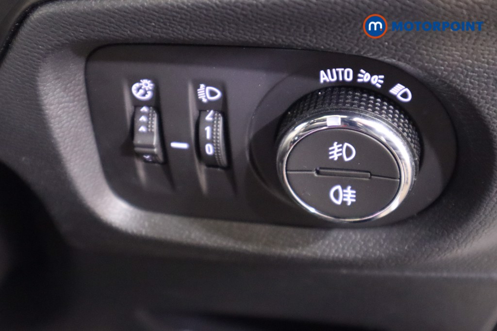 Vauxhall Corsa GS Manual Petrol Hatchback - Stock Number (1600859) - 16th supplementary image