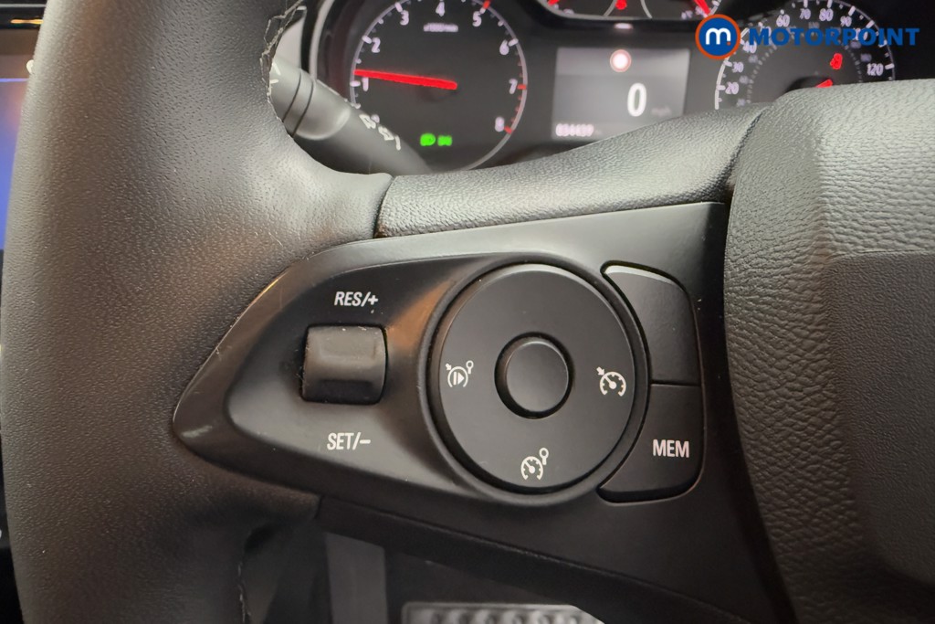 Vauxhall Corsa Design Manual Petrol Hatchback - Stock Number (1601303) - 4th supplementary image