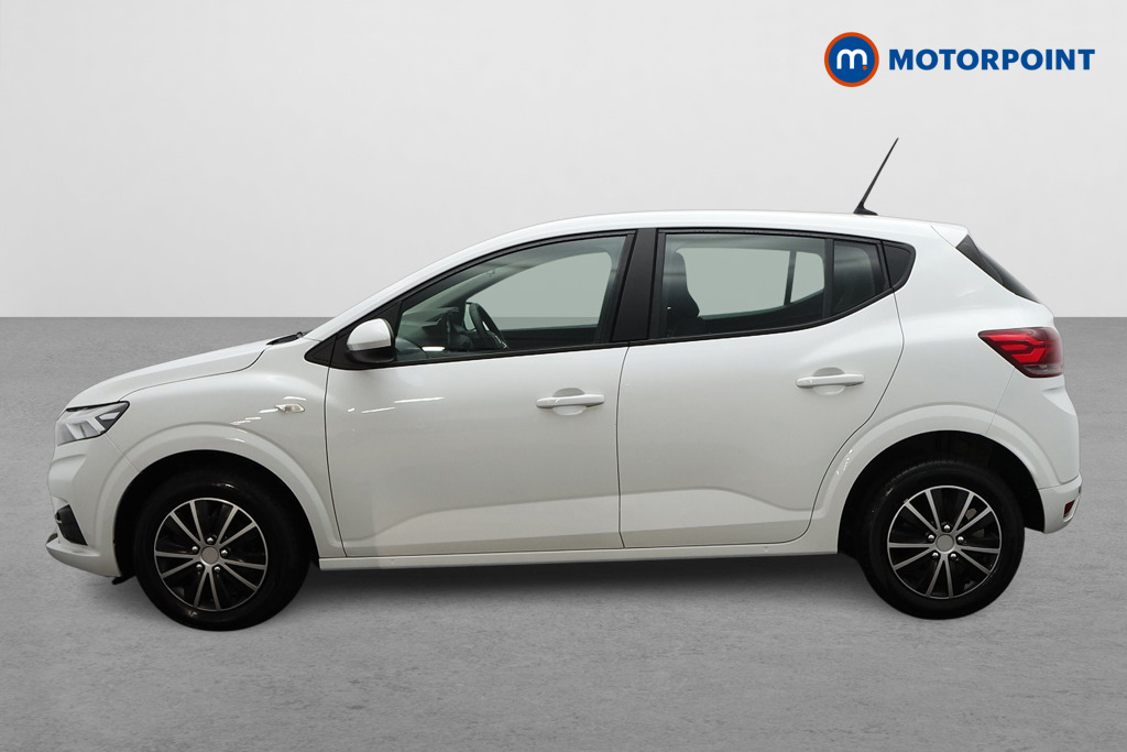 Dacia Sandero Comfort Manual Petrol Hatchback - Stock Number (1601542) - Passenger side