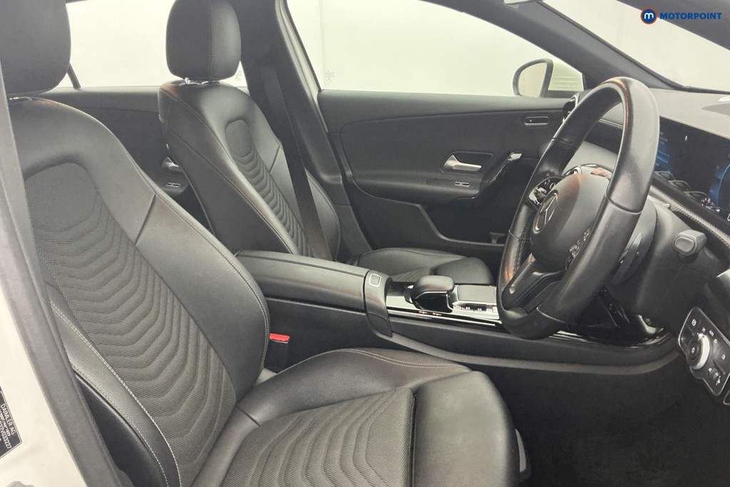 Mercedes-Benz A Class SE Automatic Diesel Hatchback - Stock Number (1601845) - 6th supplementary image