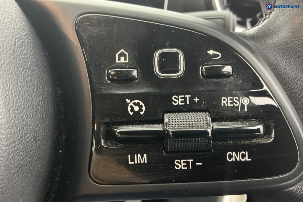 Mercedes-Benz A Class SE Automatic Diesel Hatchback - Stock Number (1601845) - 19th supplementary image