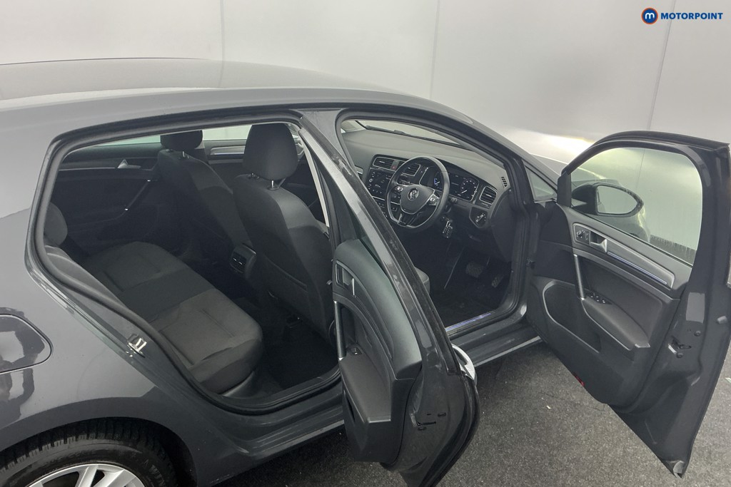 Volkswagen Golf E-Golf Automatic Electric Hatchback - Stock Number (1602105) - 6th supplementary image