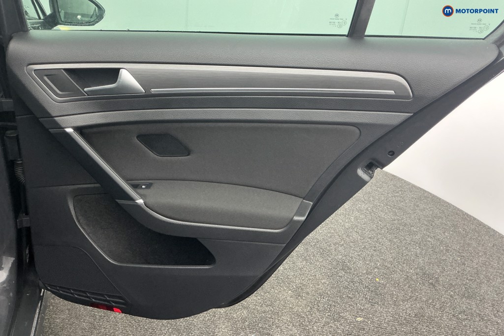 Volkswagen Golf E-Golf Automatic Electric Hatchback - Stock Number (1602105) - 26th supplementary image