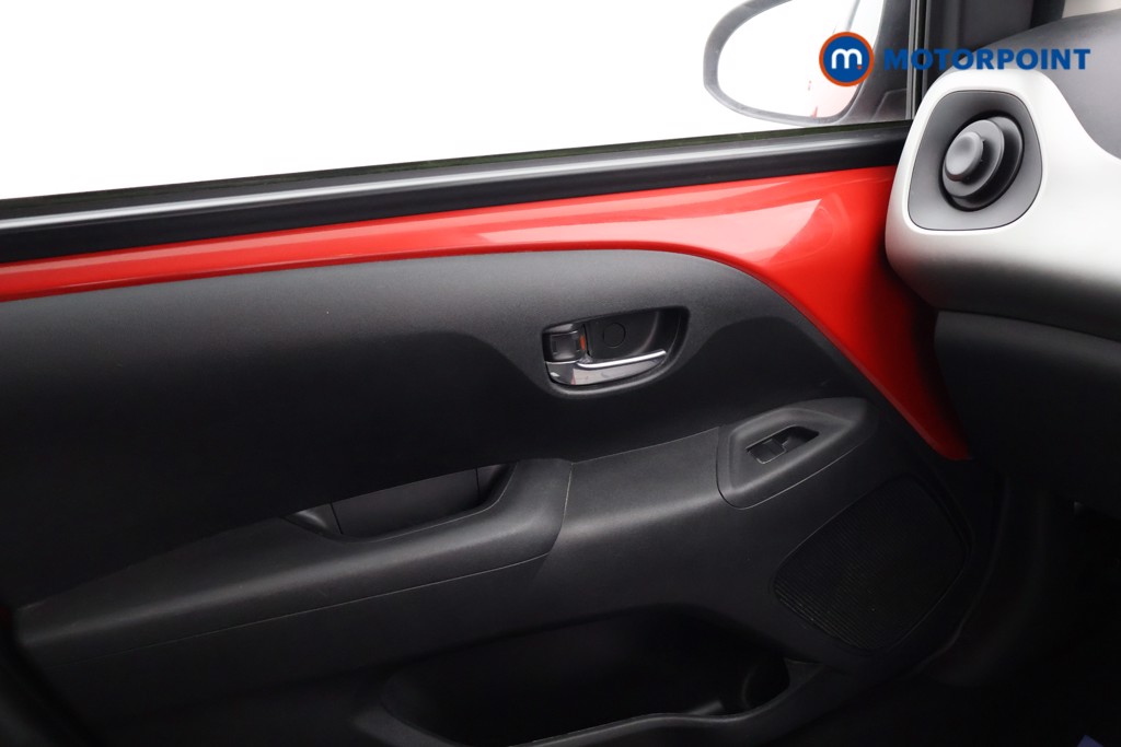 Toyota Aygo X-Play Manual Petrol Hatchback - Stock Number (1603566) - 12th supplementary image