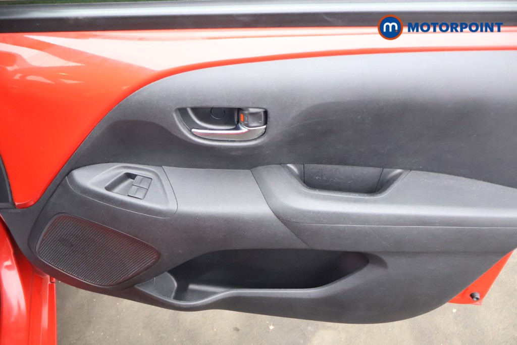 Toyota Aygo X-Play Manual Petrol Hatchback - Stock Number (1603566) - 13th supplementary image