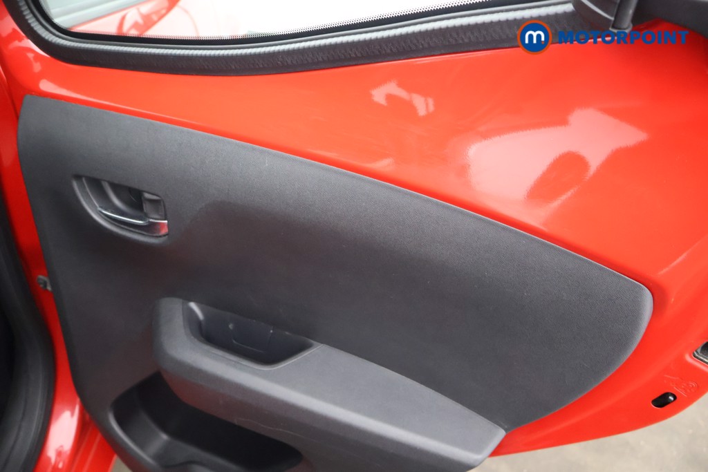 Toyota Aygo X-Play Manual Petrol Hatchback - Stock Number (1603566) - 18th supplementary image