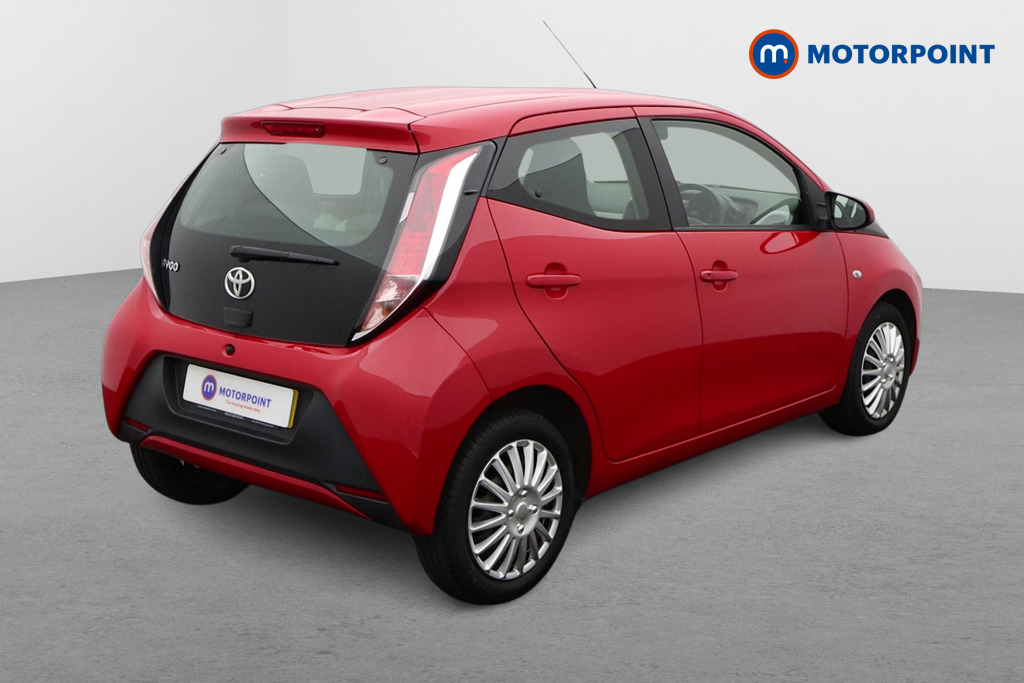 Toyota Aygo X-Play Manual Petrol Hatchback - Stock Number (1603566) - Drivers side rear corner