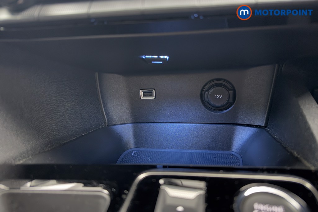 Peugeot 3008 Allure Automatic Petrol SUV - Stock Number (1604769) - 14th supplementary image