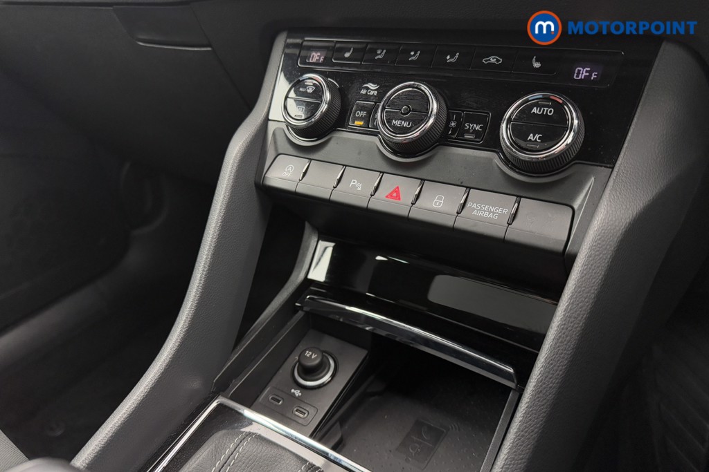 Skoda Karoq Sportline Automatic Petrol SUV - Stock Number (1604975) - 15th supplementary image
