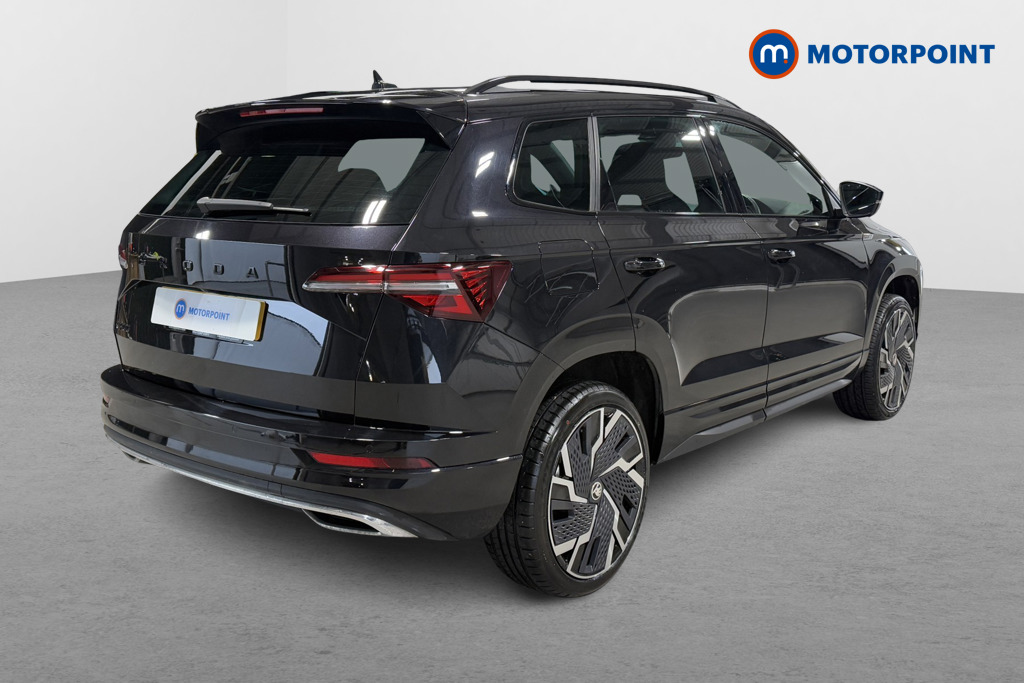 Skoda Karoq Sportline Automatic Petrol SUV - Stock Number (1604975) - Drivers side rear corner