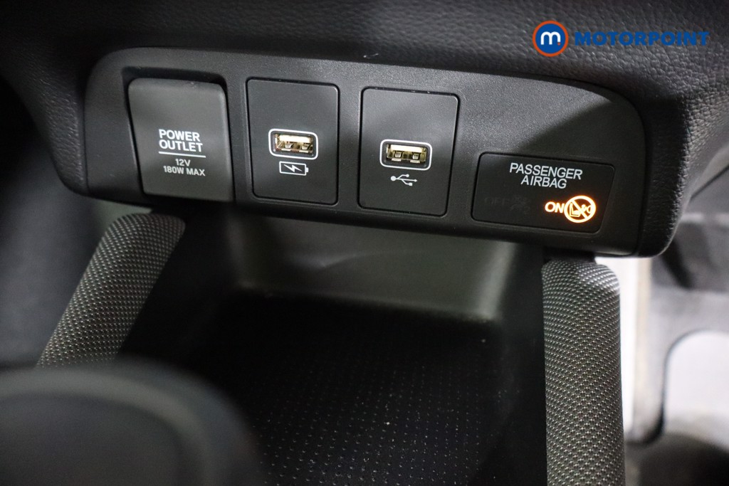 Honda Jazz Crosstar Ex Automatic Petrol-Electric Hybrid Hatchback - Stock Number (1605341) - 10th supplementary image