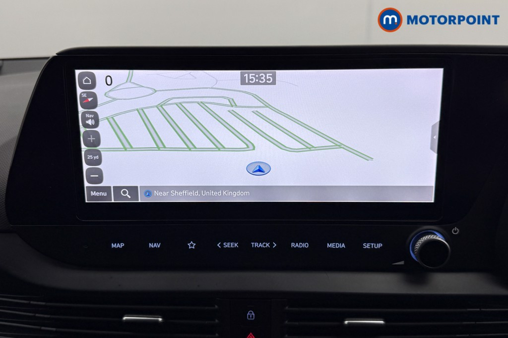 Hyundai I20 Premium Manual Petrol Hatchback - Stock Number (1605481) - 9th supplementary image