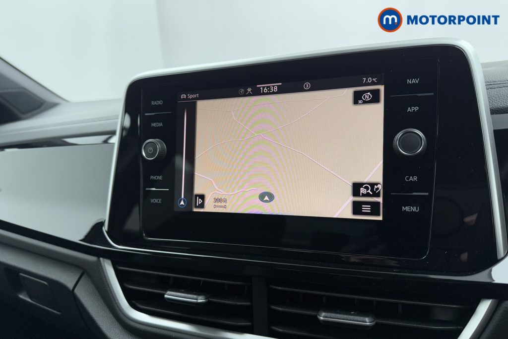 Volkswagen T-Roc R-Line Manual Petrol SUV - Stock Number (1605509) - 10th supplementary image