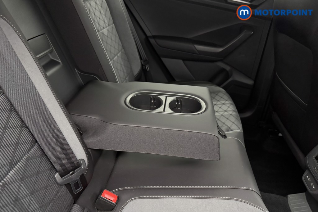 Volkswagen T-Roc R-Line Manual Petrol SUV - Stock Number (1605509) - 24th supplementary image