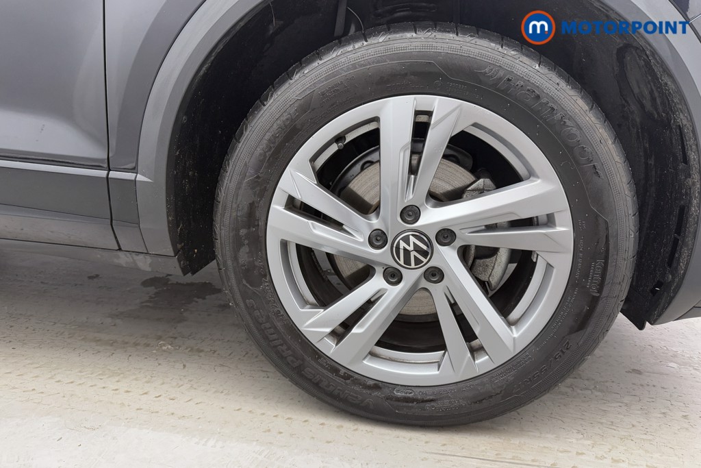 Volkswagen T-Roc R-Line Manual Petrol SUV - Stock Number (1605509) - 33rd supplementary image