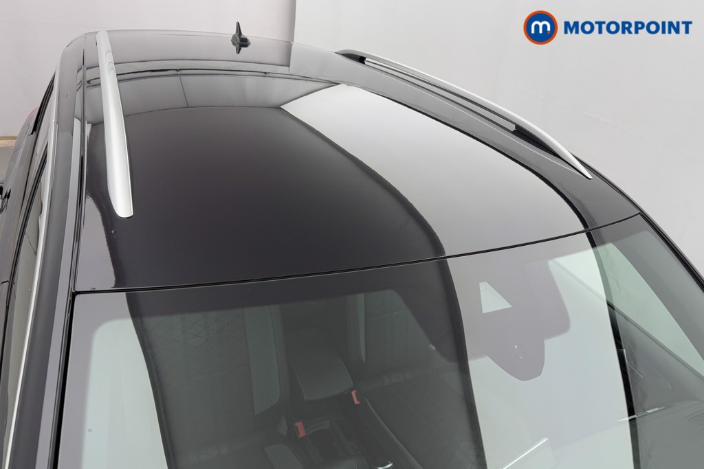 Volkswagen T-Roc R-Line Manual Petrol SUV - Stock Number (1605509) - 34th supplementary image