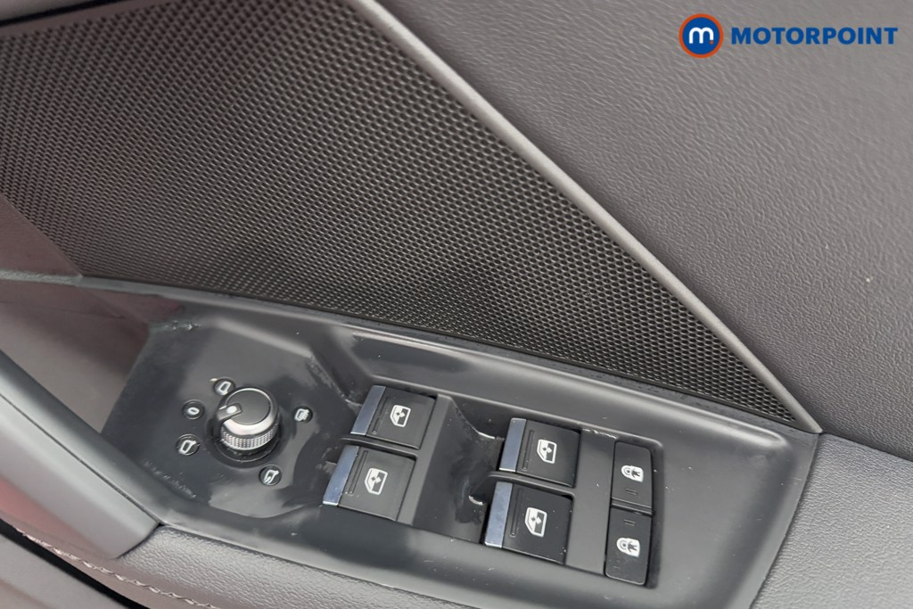 Audi A3 S Line Automatic Petrol Plug-In Hybrid Hatchback - Stock Number (1605516) - 19th supplementary image