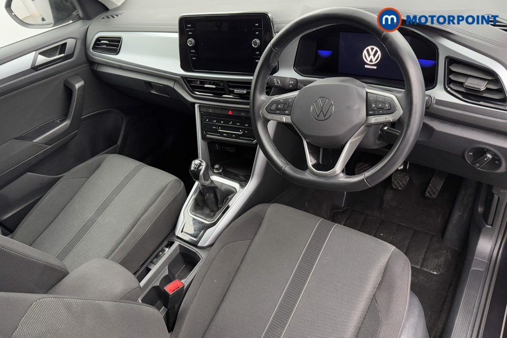 Volkswagen T-Roc Life Manual Petrol SUV - Stock Number (1605521) - 1st supplementary image