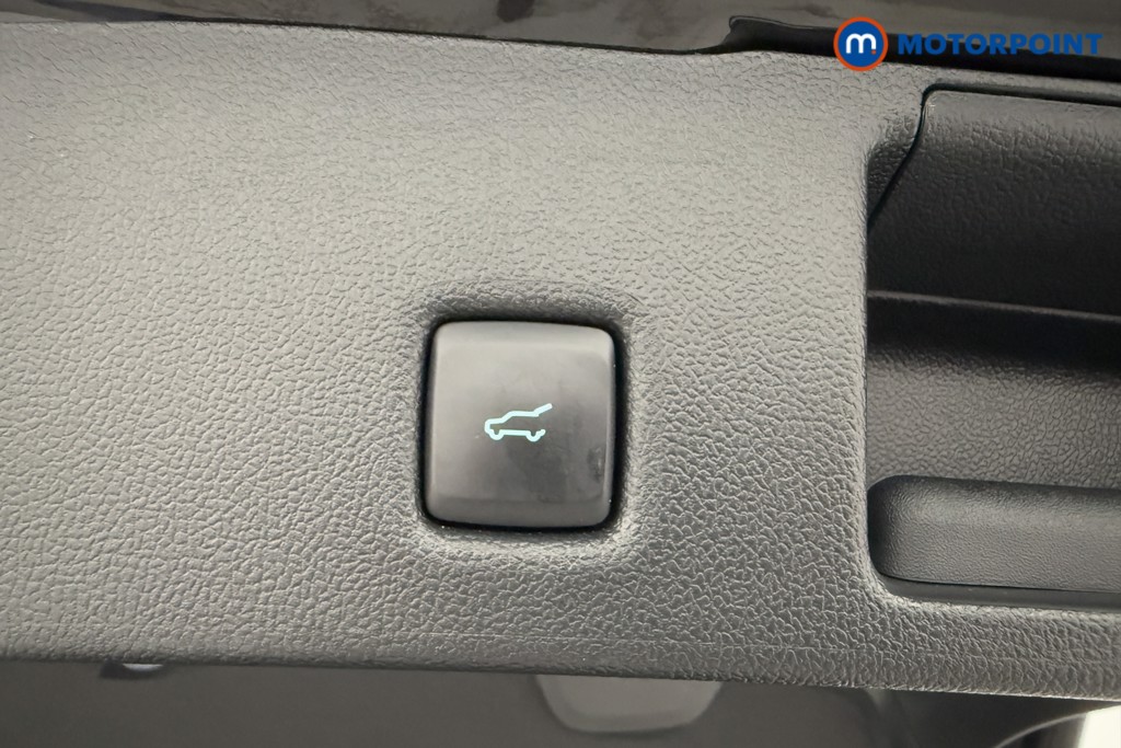 Ford Kuga St-Line X Edition Automatic Petrol Plug-In Hybrid SUV - Stock Number (1605563) - 30th supplementary image