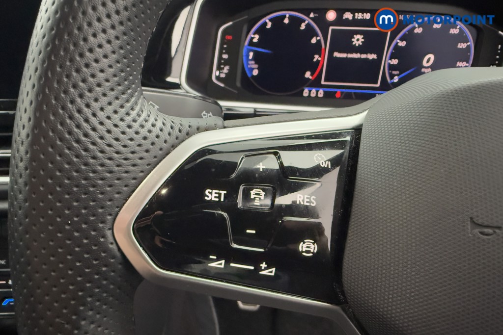 Volkswagen T-Roc R-Line Manual Petrol SUV - Stock Number (1605626) - 4th supplementary image
