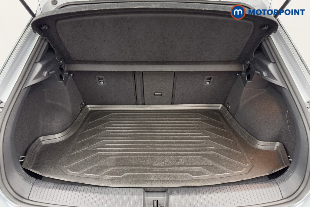 Volkswagen T-Roc R-Line Manual Petrol SUV - Stock Number (1605626) - 26th supplementary image