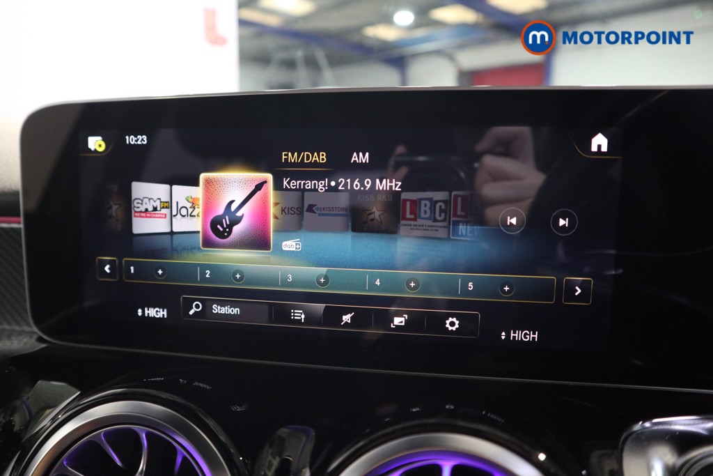 Mercedes-Benz GLB Amg Line Automatic Diesel SUV - Stock Number (1605637) - 8th supplementary image