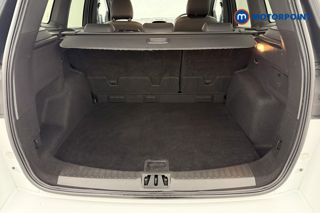 Ford Kuga St-Line Manual Diesel SUV - Stock Number (1605794) - 5th supplementary image