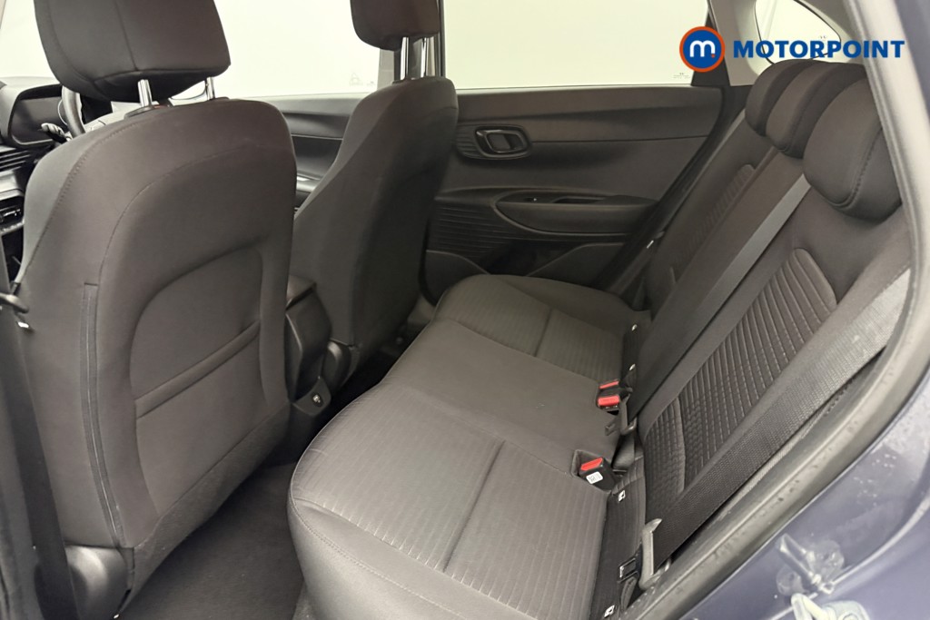 Hyundai I20 Premium Manual Petrol Hatchback - Stock Number (1605828) - 4th supplementary image