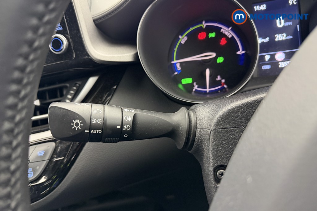 Toyota C-Hr Icon Automatic Petrol-Electric Hybrid SUV - Stock Number (1606509) - 5th supplementary image