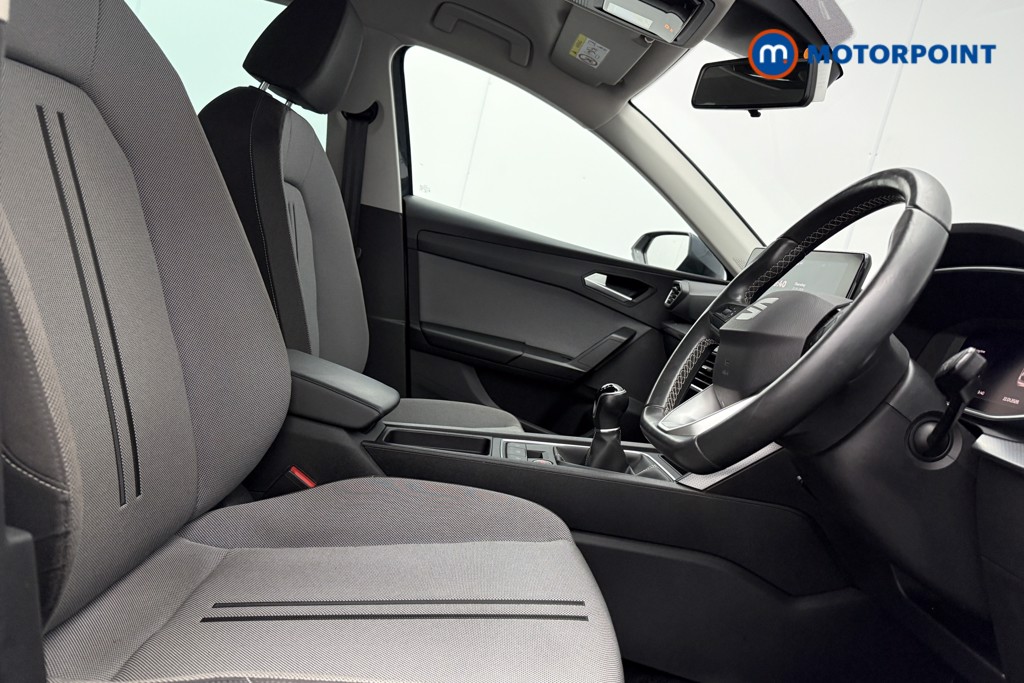 Seat Leon Se Dynamic Manual Petrol Hatchback - Stock Number (1607110) - 8th supplementary image