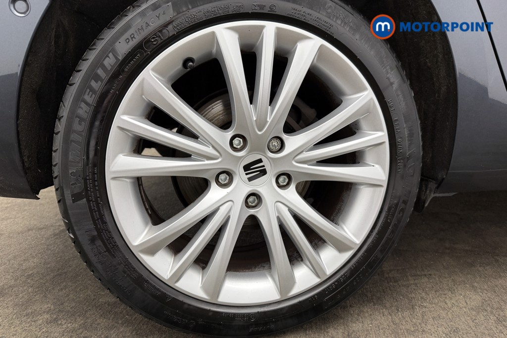 Seat Leon Se Dynamic Manual Petrol Hatchback - Stock Number (1607110) - 10th supplementary image