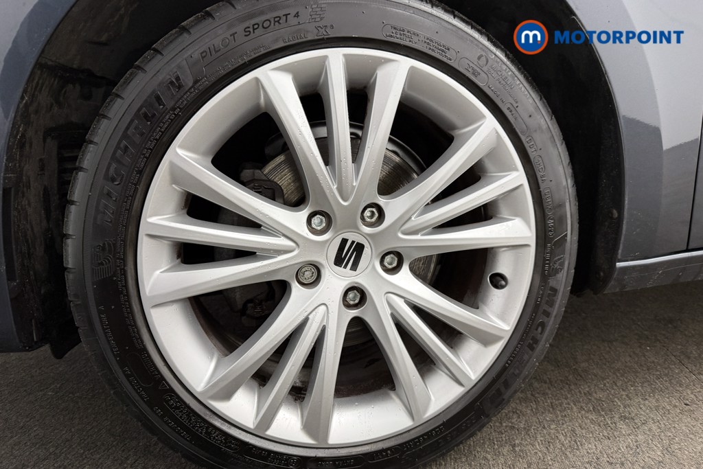 Seat Leon Se Dynamic Manual Petrol Hatchback - Stock Number (1607110) - 12th supplementary image