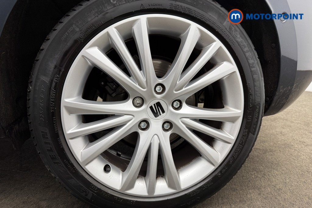 Seat Leon Se Dynamic Manual Petrol Hatchback - Stock Number (1607110) - 13th supplementary image