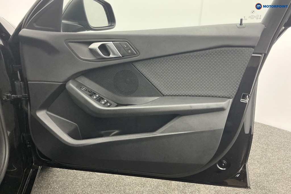 BMW 1 Series SE Automatic Petrol Hatchback - Stock Number (1607266) - 26th supplementary image