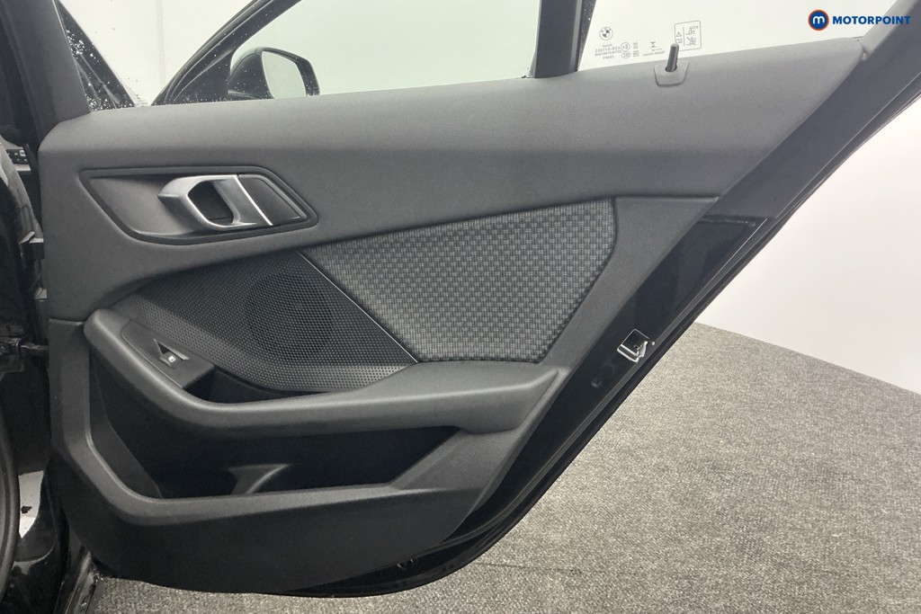 BMW 1 Series SE Automatic Petrol Hatchback - Stock Number (1607266) - 30th supplementary image