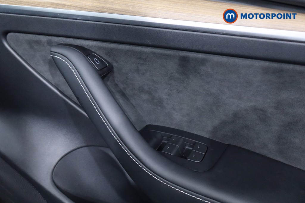 Tesla Model 3 Rwd 4Dr Auto Automatic Electric Saloon - Stock Number (1607271) - 20th supplementary image