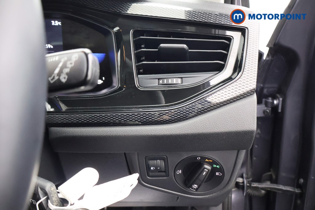 Volkswagen Polo Life Automatic Petrol Hatchback - Stock Number (1607534) - 13th supplementary image