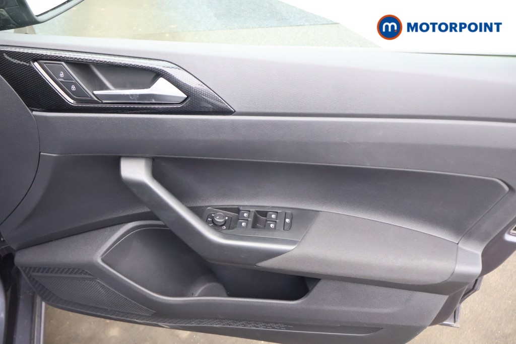 Volkswagen Polo Life Automatic Petrol Hatchback - Stock Number (1607534) - 18th supplementary image