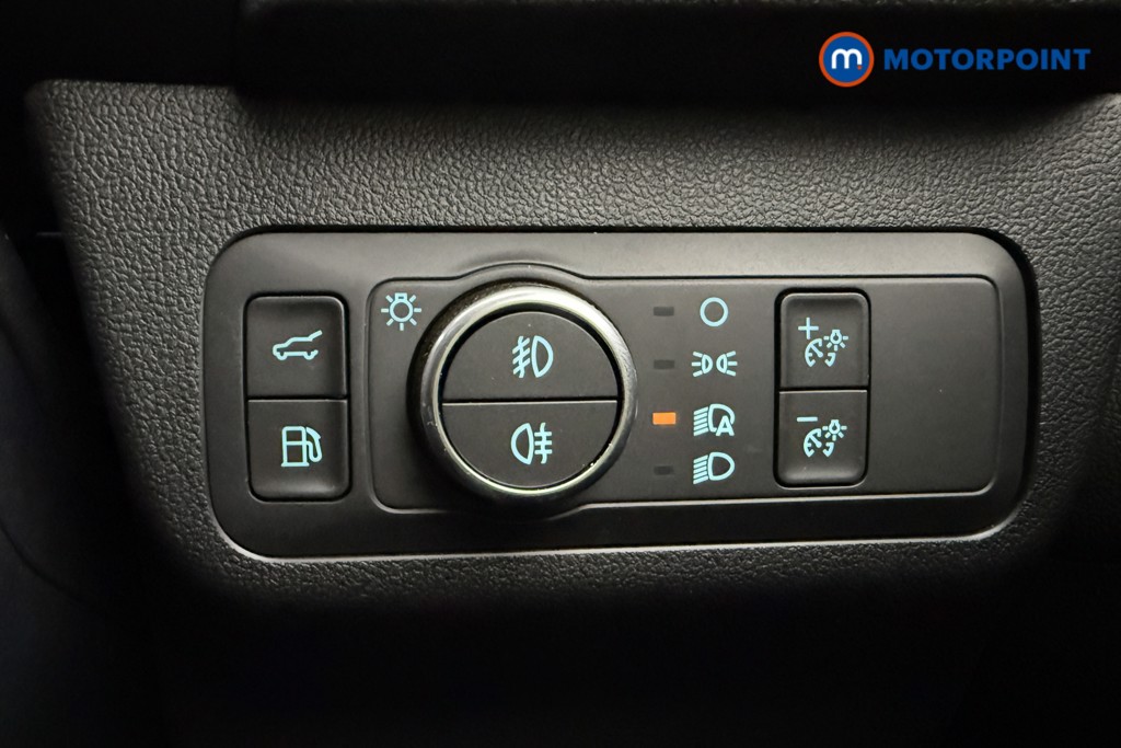 Ford Kuga Graphite Tech Edition Automatic Petrol Plug-In Hybrid SUV - Stock Number (1607557) - 17th supplementary image