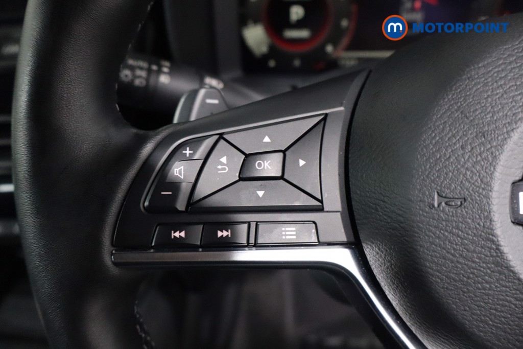 Nissan Juke Tekna Automatic Petrol SUV - Stock Number (1607608) - 7th supplementary image