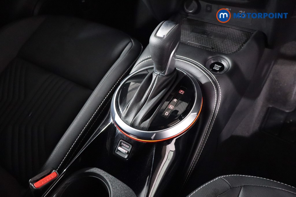 Nissan Juke Tekna Automatic Petrol SUV - Stock Number (1607608) - 19th supplementary image