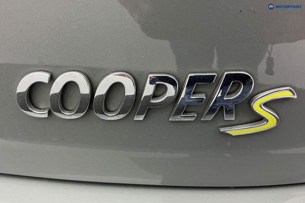 Mini Hatchback Cooper S Level 1 Automatic Electric Hatchback - Stock Number (1607775) - 30th supplementary image