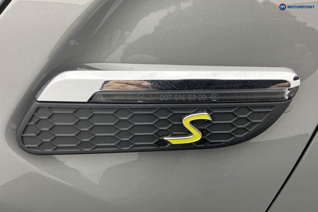 Mini Hatchback Cooper S Level 1 Automatic Electric Hatchback - Stock Number (1607775) - 32nd supplementary image