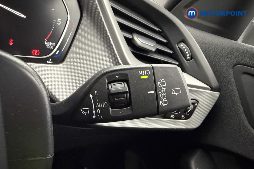 BMW 1 Series SE Manual Diesel Hatchback - Stock Number (1607800) - 6th supplementary image